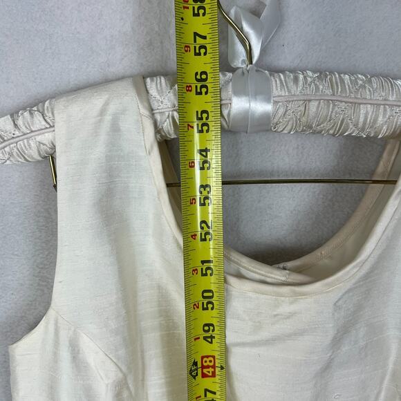 Custom Made Wedding Dress by Diane Faulkner Back Sleeveless Double Lined 32" - Picture 4 of 8